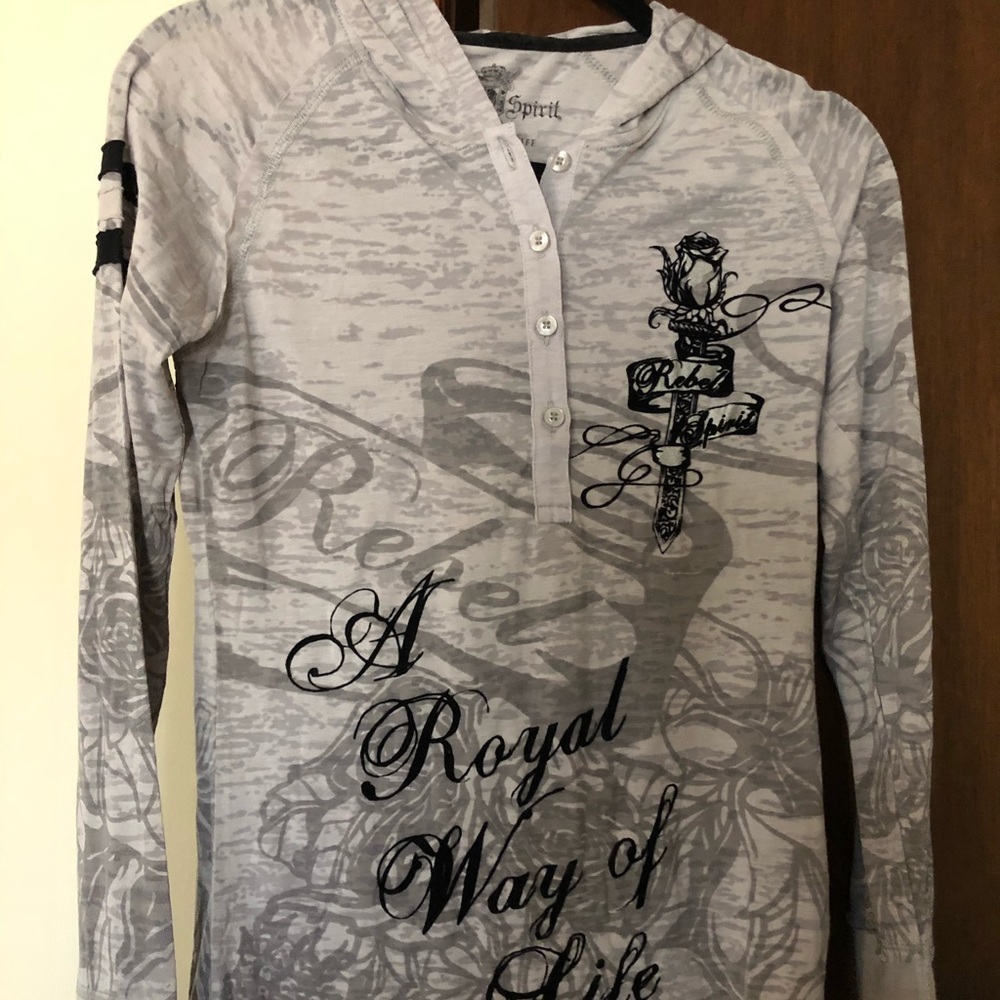 Woman’s long sleeve pullover hoodie